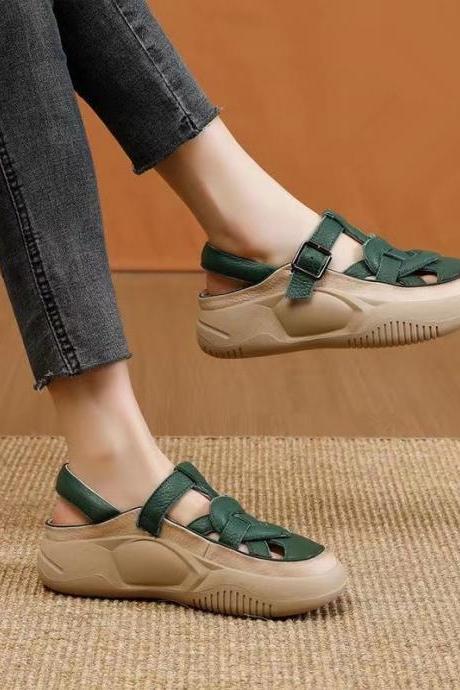 Women's Retro Soft Sole Thick Sole Fashion Sports Versatile Hollow Casual Shoes Sports Sandals